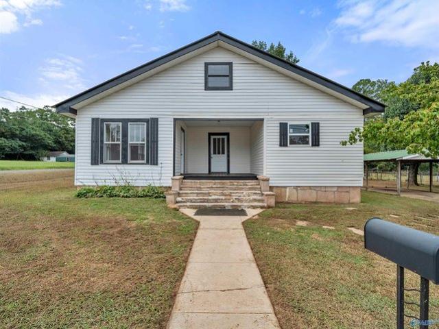 House for sale in Valley Head, DeKalb County