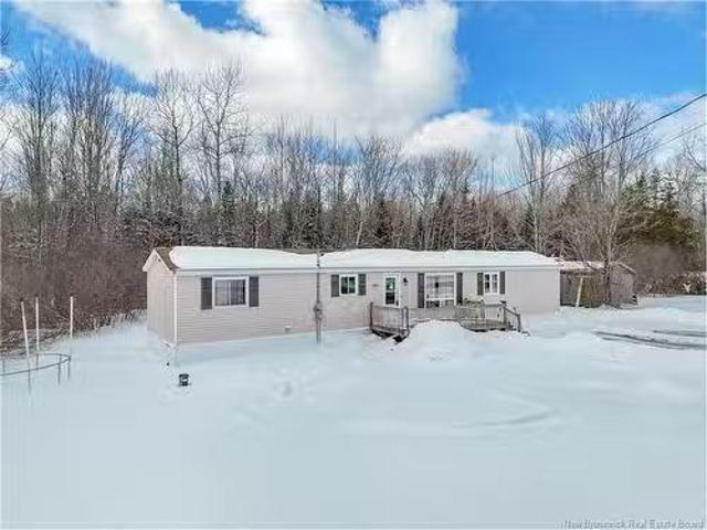 House for sale in Keswick Ridge, New Brunswick