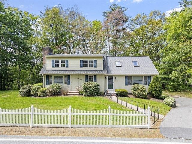 House for sale in Bolton, Massachusetts