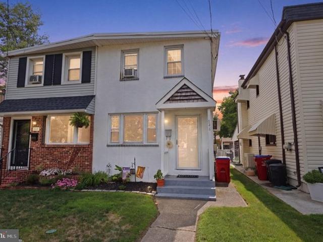 Townhouse for sale in Bucks, Pennsylvania