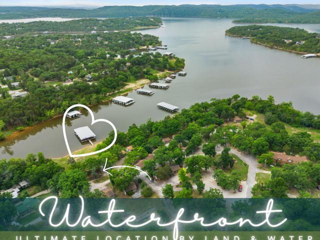 House for sale in Stone, Missouri