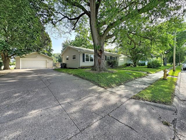 House for sale in Davenport, Iowa