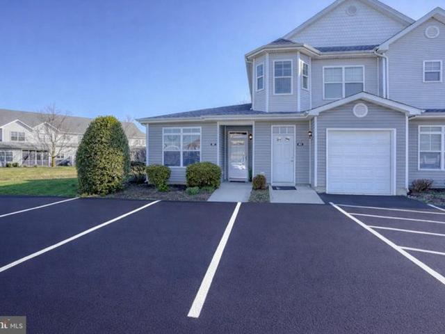 Condo for sale in Delaware