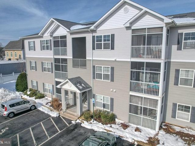 Condo for sale in Delaware