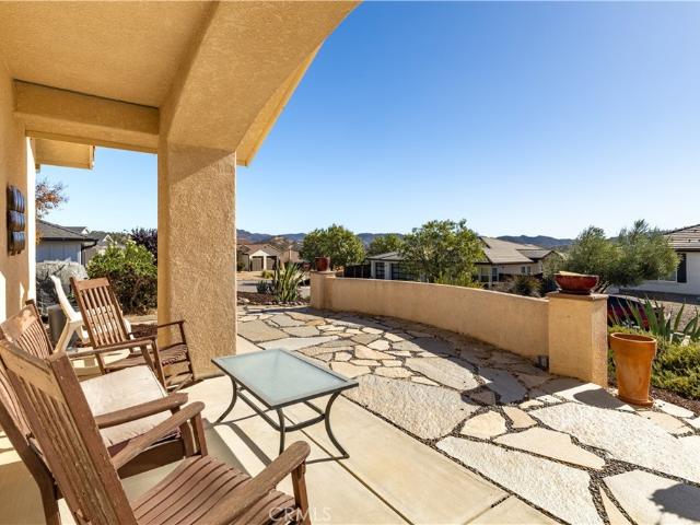 House for sale in Lakeside Village, Paso Robles