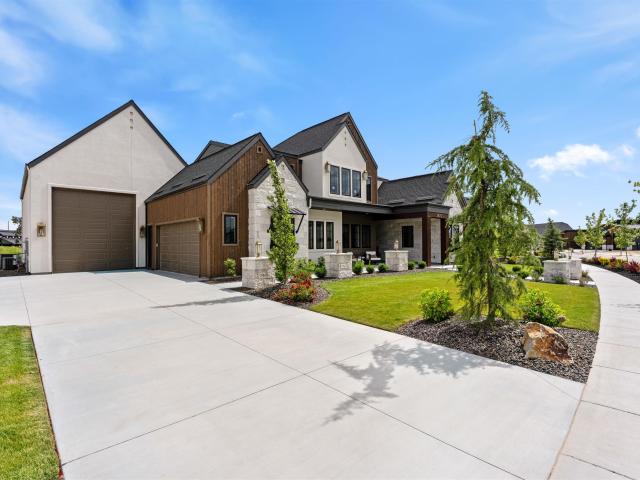 House for sale in Eagle, Idaho