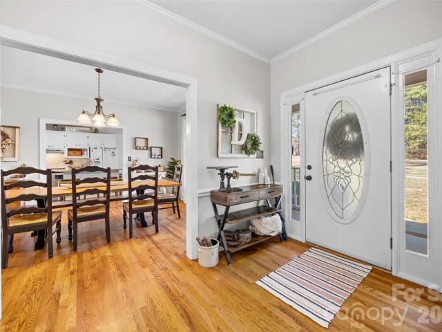 House for sale in Victorian Hills, Richburg