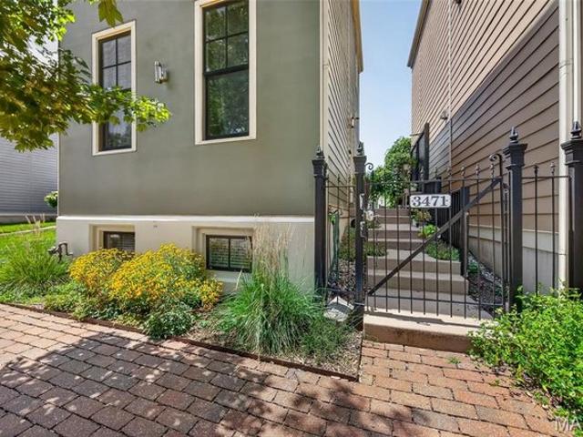 House for sale in Island District, Saint Charles