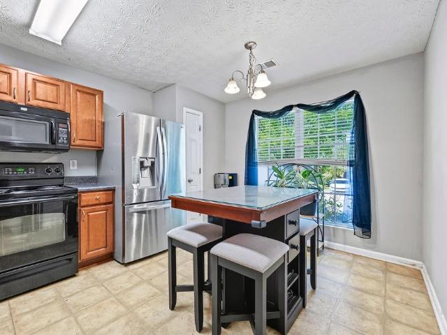 Townhouse for sale in Ellenwood, Georgia