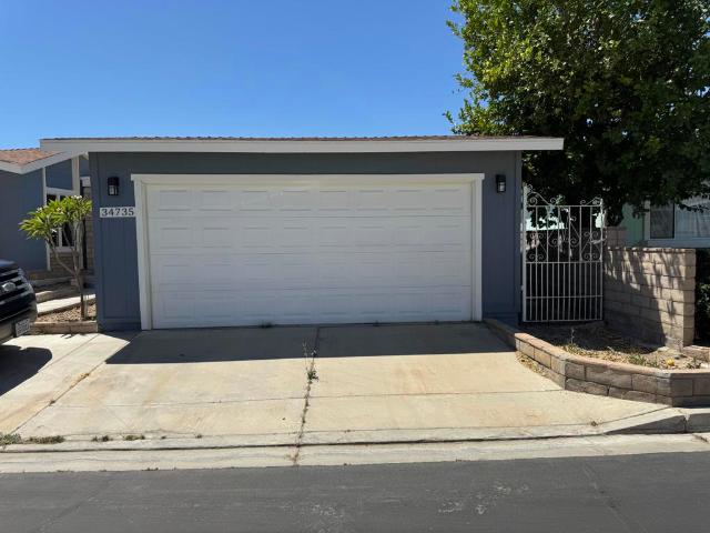 House for sale in Thousand Palms, California