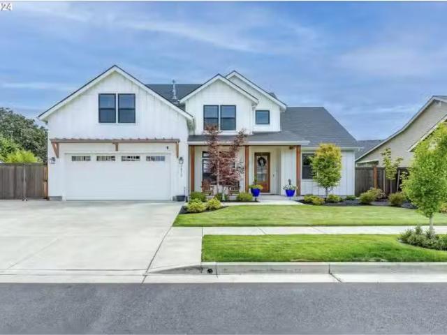 House for sale in Eugene