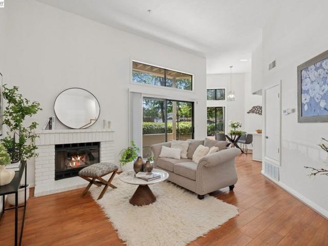 Condo for sale in Pleasanton, California
