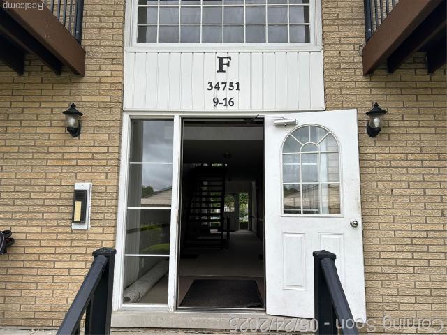 Condo for sale in Sterling Heights