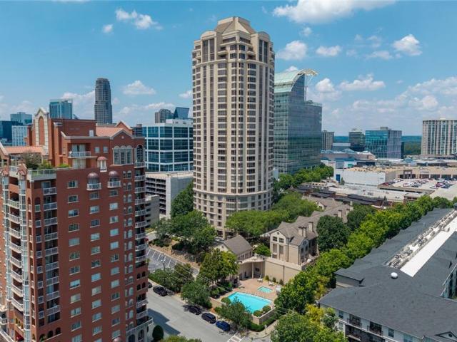 Condo for sale in Atlanta, Georgia