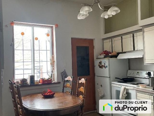 Apartment for rent in Prince-Arthur, Montréal