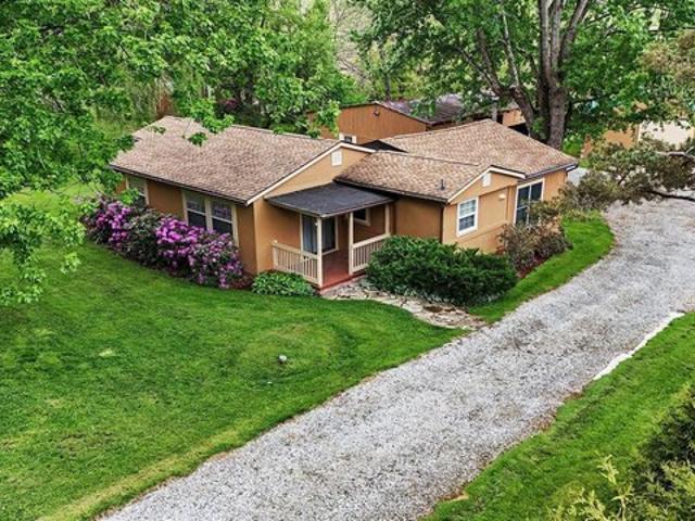 House for sale in Alexandria, Ohio