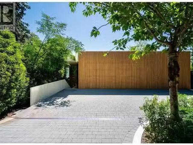 House for sale in West Vancouver, British Columbia
