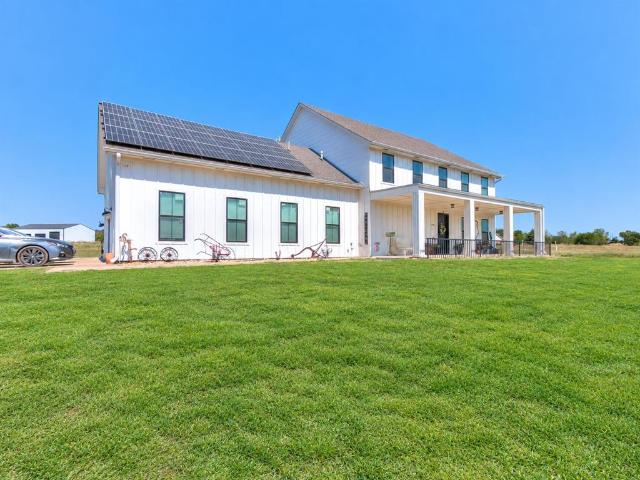 House for sale in Bethel Acres, Pottawatomie County