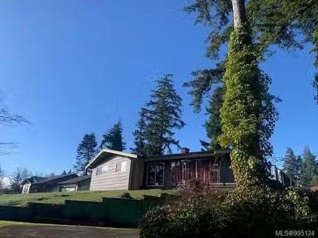 House for sale in Courtenay, British Columbia