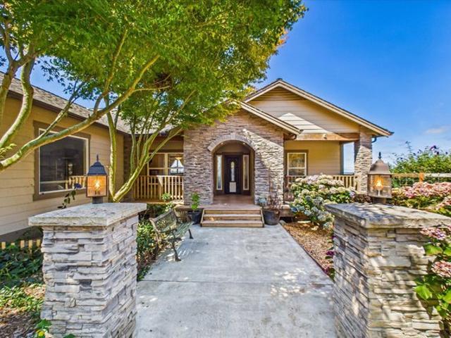 House for sale in Humboldt, California