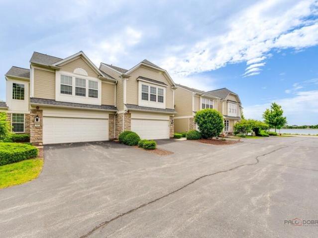 Townhouse for rent in Oswego