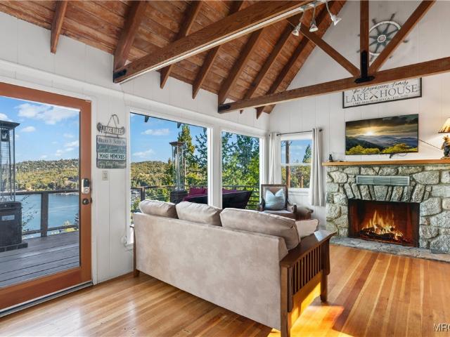 House for sale in Cedar Glen, California