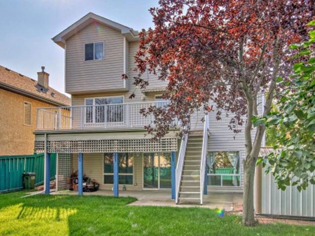 House for sale in Wedgewood, Alberta