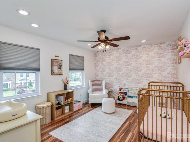 Townhouse for sale in Cliffwood, New Jersey