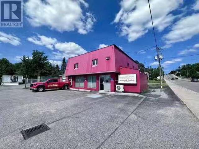 House for sale in Sault Sainte Marie, Ontario