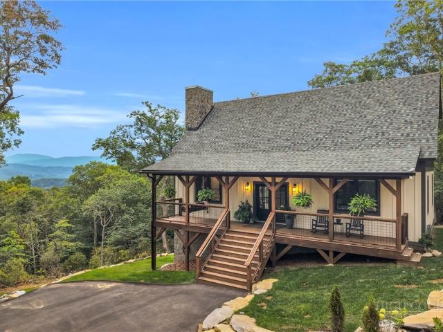 House for sale in Avery, North Carolina