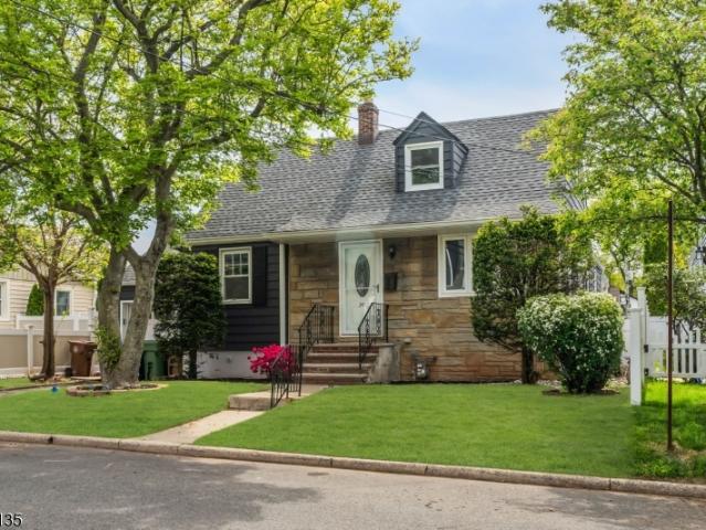 House for sale in Linden, New Jersey