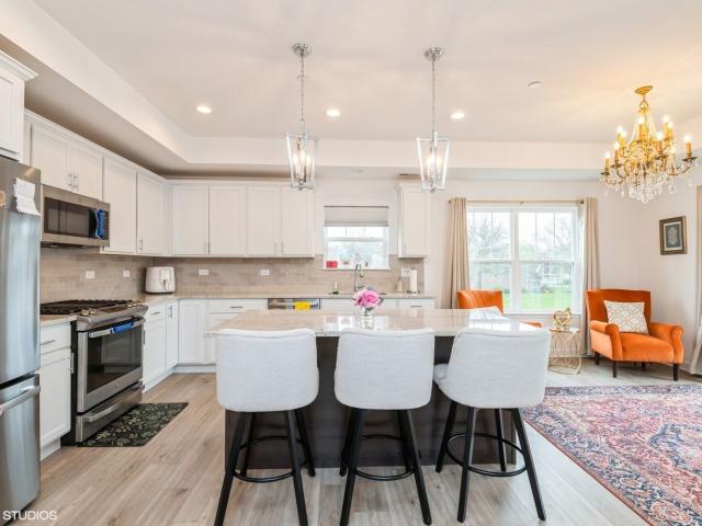 Property for rent in Addison, DuPage County