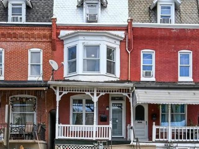 Townhouse for sale in Reading, Pennsylvania