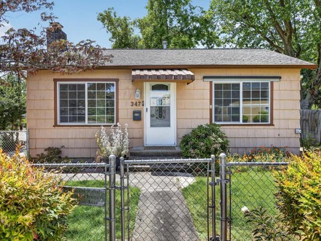 House for sale in Oregonia