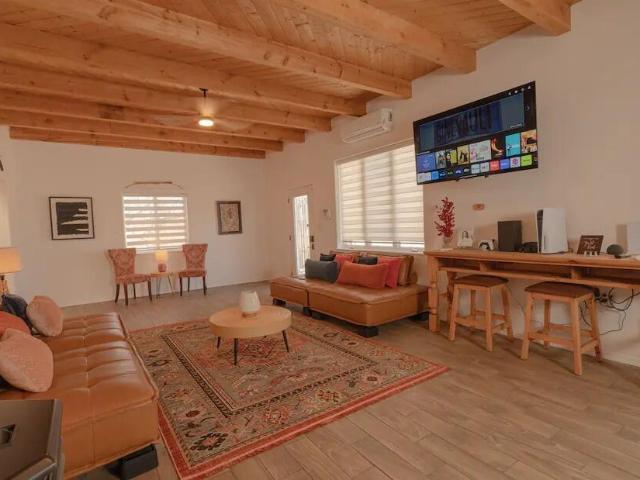 House for sale in Bosque Farms, New Mexico