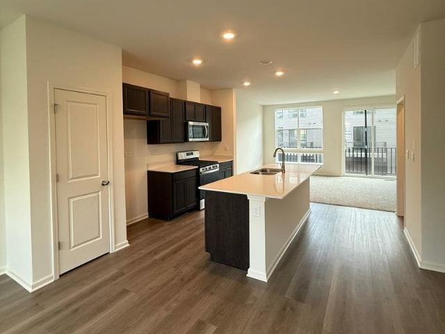 Townhouse for rent in Lombard