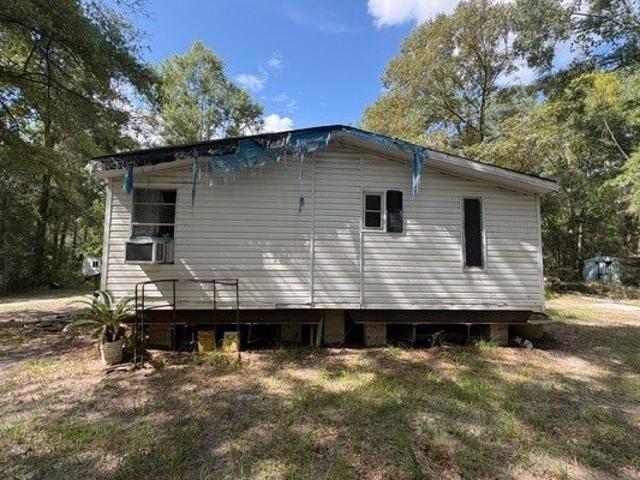 House for sale in Fort White, Florida