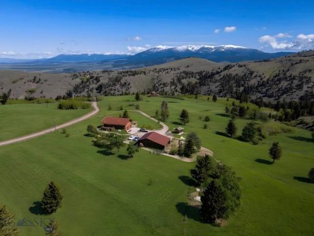 House for sale in Broadwater, Montana
