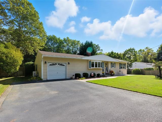 House for sale in Centereach, New York