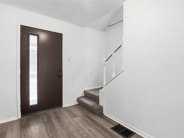 House for sale in Leetsdale, Pennsylvania