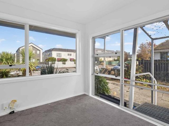 House for rent in Heathcote, Canterbury