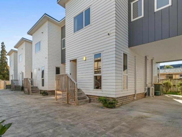 House for sale in Hamilton City