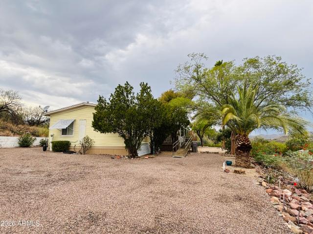 House for sale in Black Canyon City, Arizona