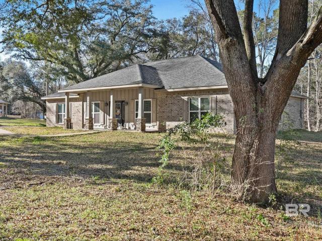 House for sale in Stapleton, Alabama