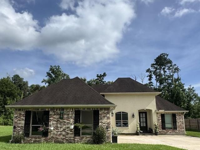 House for sale in Vidor, Texas