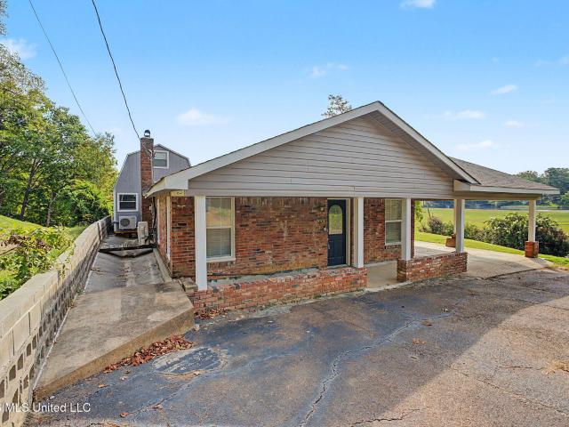 House for sale in Hernando, DeSoto County