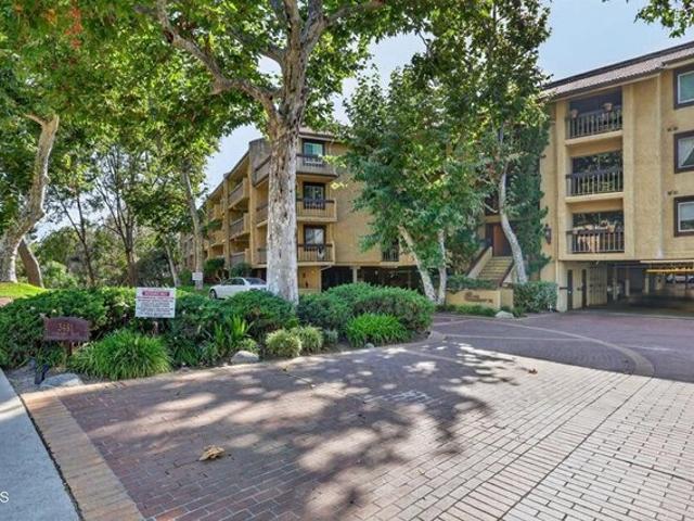 Condo for sale in Glendale, California