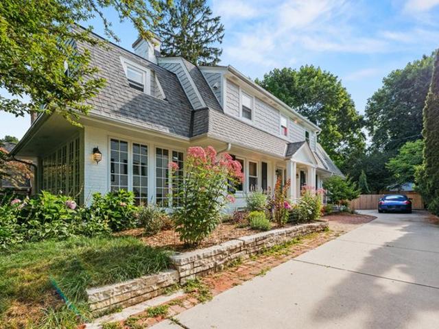 House for sale in Milwaukee, Wisconsin