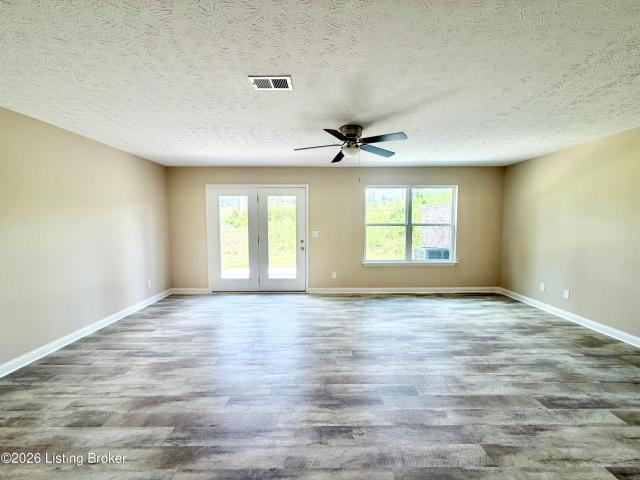 House for sale in Vine Grove, Kentucky