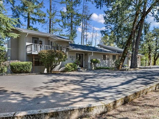 House for sale in Goshen, Eugene